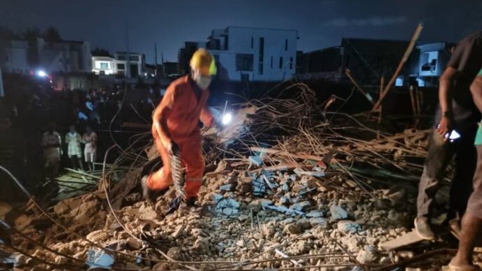 BREAKING: One dead as two-storey building collapses in Lagos