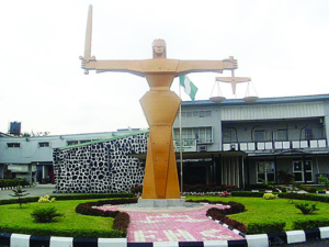 Lagos magistrate slumps, dies