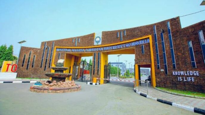 Maryam Abacha American University of Nigeria (MAAUN) has ordered the immediate closure of Al-Ansar Indabo female students' hostels located at Hotoro and UDB Road in Kano metropolis.