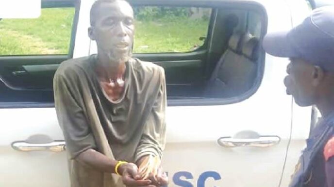 Lunatic nabbed with 27 SIM cards in Lagos