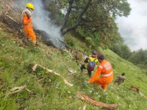 Seven killed as helicopter crashes in India