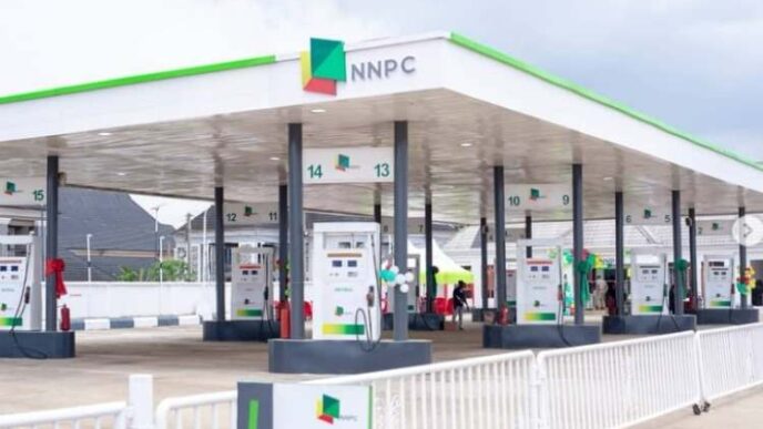 NNPC raises petrol price to N835/Litre in Lagos, N839/Litre in Abuja