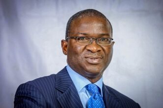 Don't distort Lagos history, Fashola warns amid street renaming controversy