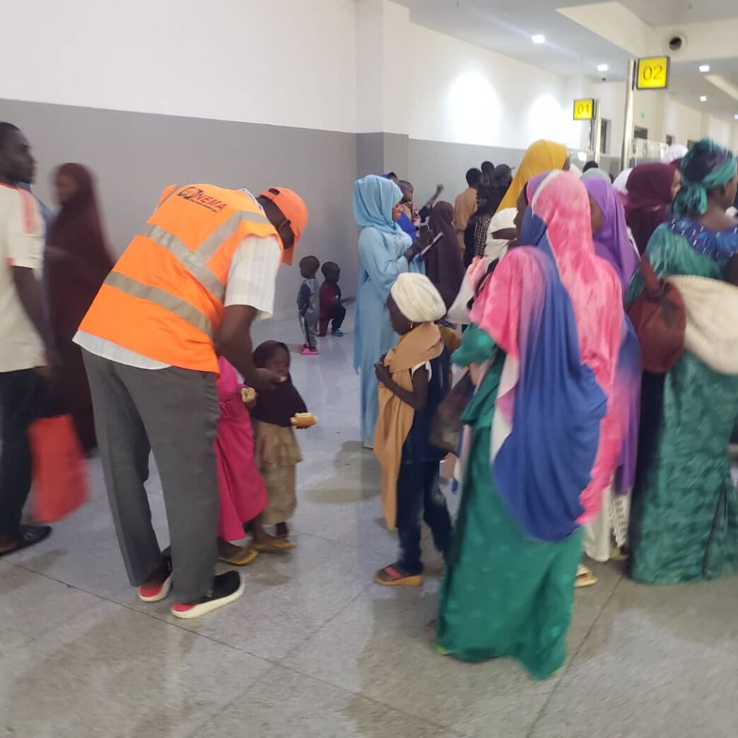 NEMA receives 139 Nigerian returnees from Niger Republic