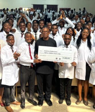 Peter Obi donates ₦15m to UNN Dental Students Association