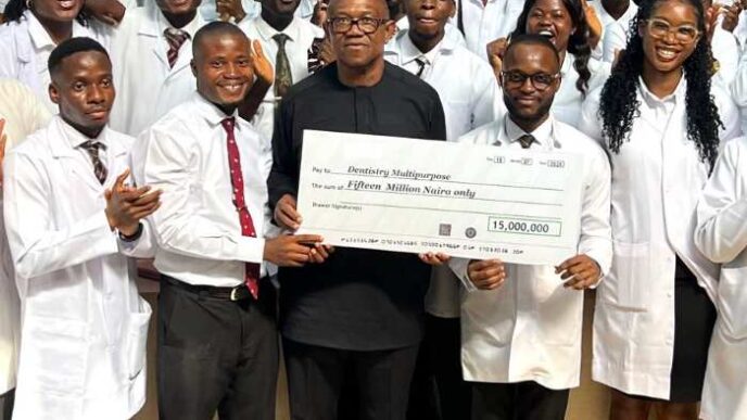 Peter Obi donates ₦15m to UNN Dental Students Association