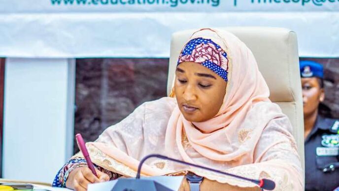 FG launches education project to transform teaching in Nigeria