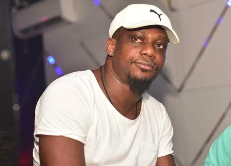 Sunday Oliseh loses brother to illness