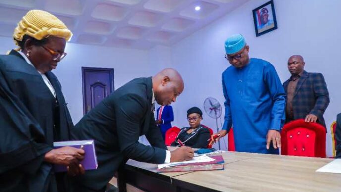 Mr Biodun Oyebanji, Ekiti State Governor, has sworn in Justice Lekan Ogunmoye as the sixth substantive Chief Judge of the state. 