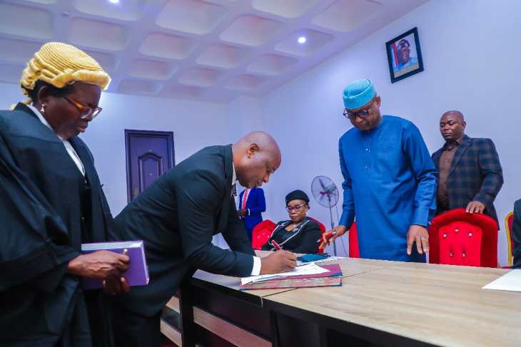 Mr Biodun Oyebanji, Ekiti State Governor, has sworn in Justice Lekan Ogunmoye as the sixth substantive Chief Judge of the state. 