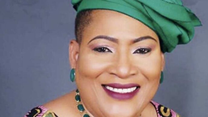 In loving memory of the Yeyesewa of Lagos