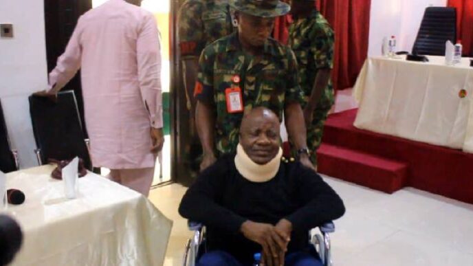 Retired army general, Umar Mohammed, forfeits over N5bn shares to FG