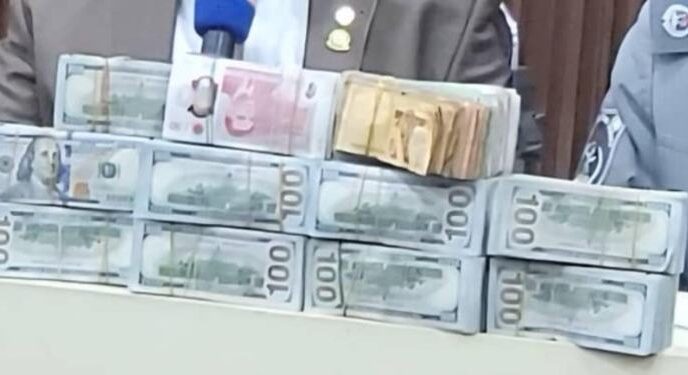 Kano bizman, Salisu Ahmad, convicted over undeclared $420,000, CFA 4.1m