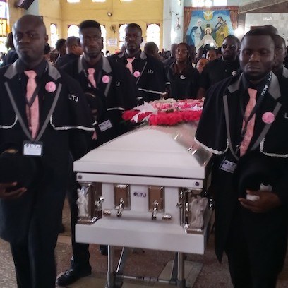 Tears as late Arise TV anchor, Maduagwu, is buried in Anambra