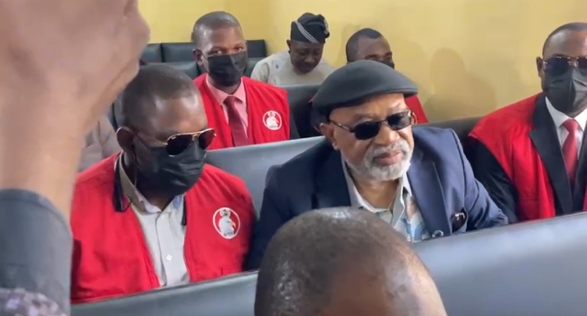 Ngige released after meeting bail conditions, storms APC caucus meeting [VIDEO]