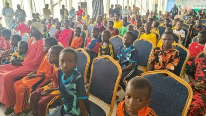 NSA hands over remaining 130 freed Niger schoolchildren, teachers