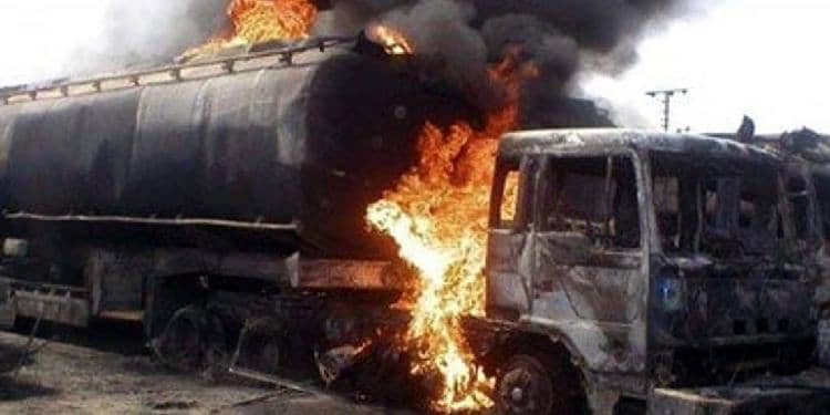 Fire razes petrol station, tanker in Oyo