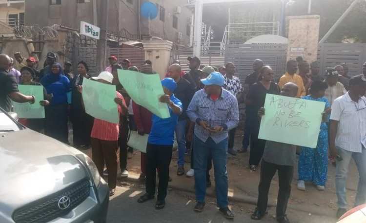 NLC, FCTA workers protest at industrial court, call for Wike's sack