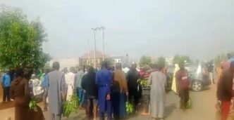 Residents protest, block roads as bandits kidnap seven in Kaduna