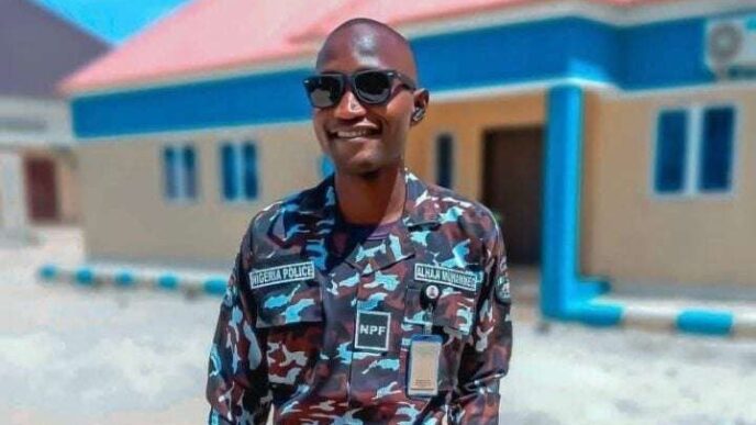 Police officer returns N2.6m transferred into his account in error