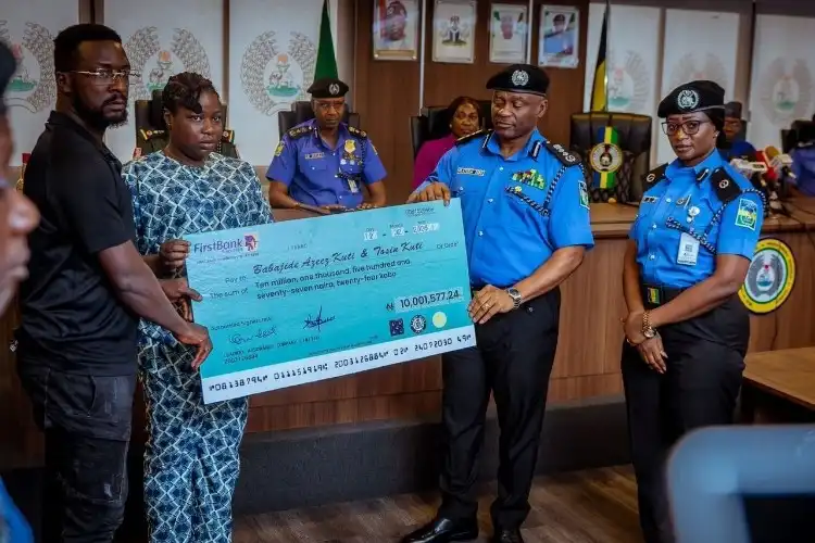 IGP Disu disburses N2.4bn to families of fallen police officers