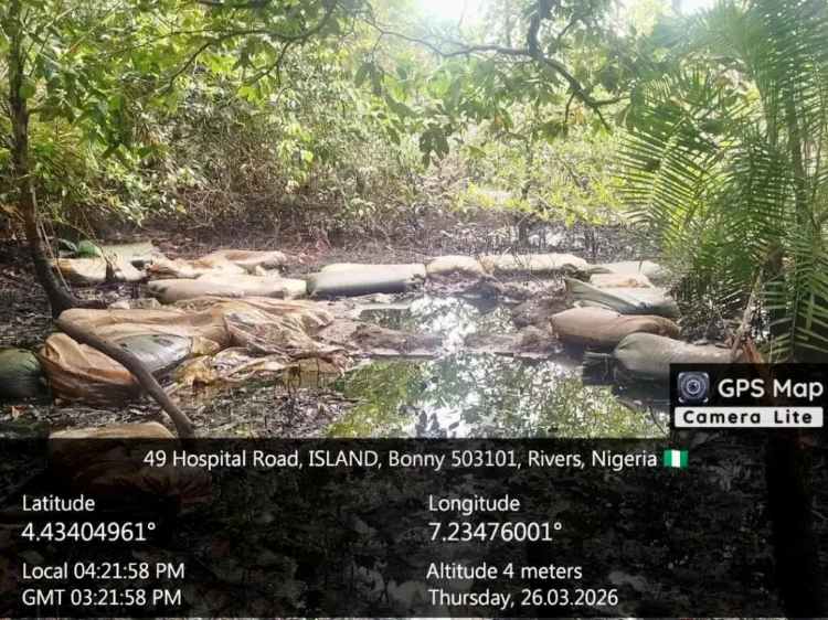 Navy dismantles illegal refinery, seizes 20,000ltrs stolen crude in Rivers