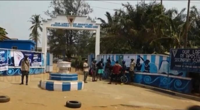 30 students, teacher hospitalised after gas leak in Ogun school