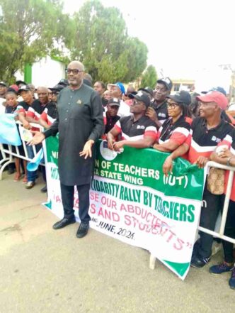 Delta teachers protest insecurity, demand release of abducted colleagues