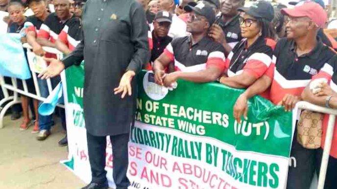 Delta teachers protest insecurity, demand release of abducted colleagues