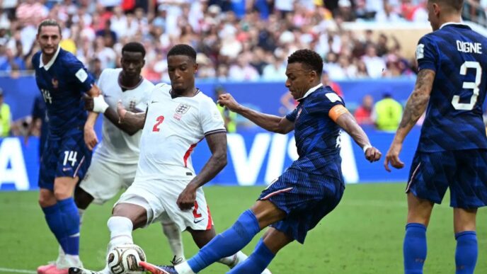 England edge France 6–4 in thrilling World Cup third-place playoff